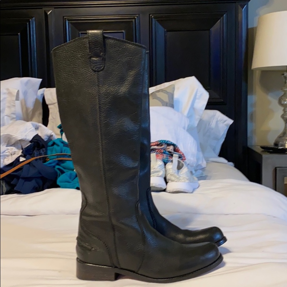 Leather boots